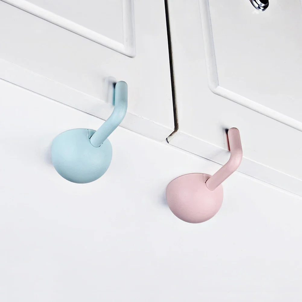 Verrou Bébé Anti-Pincement – Sécurité Tiroirs & Placards