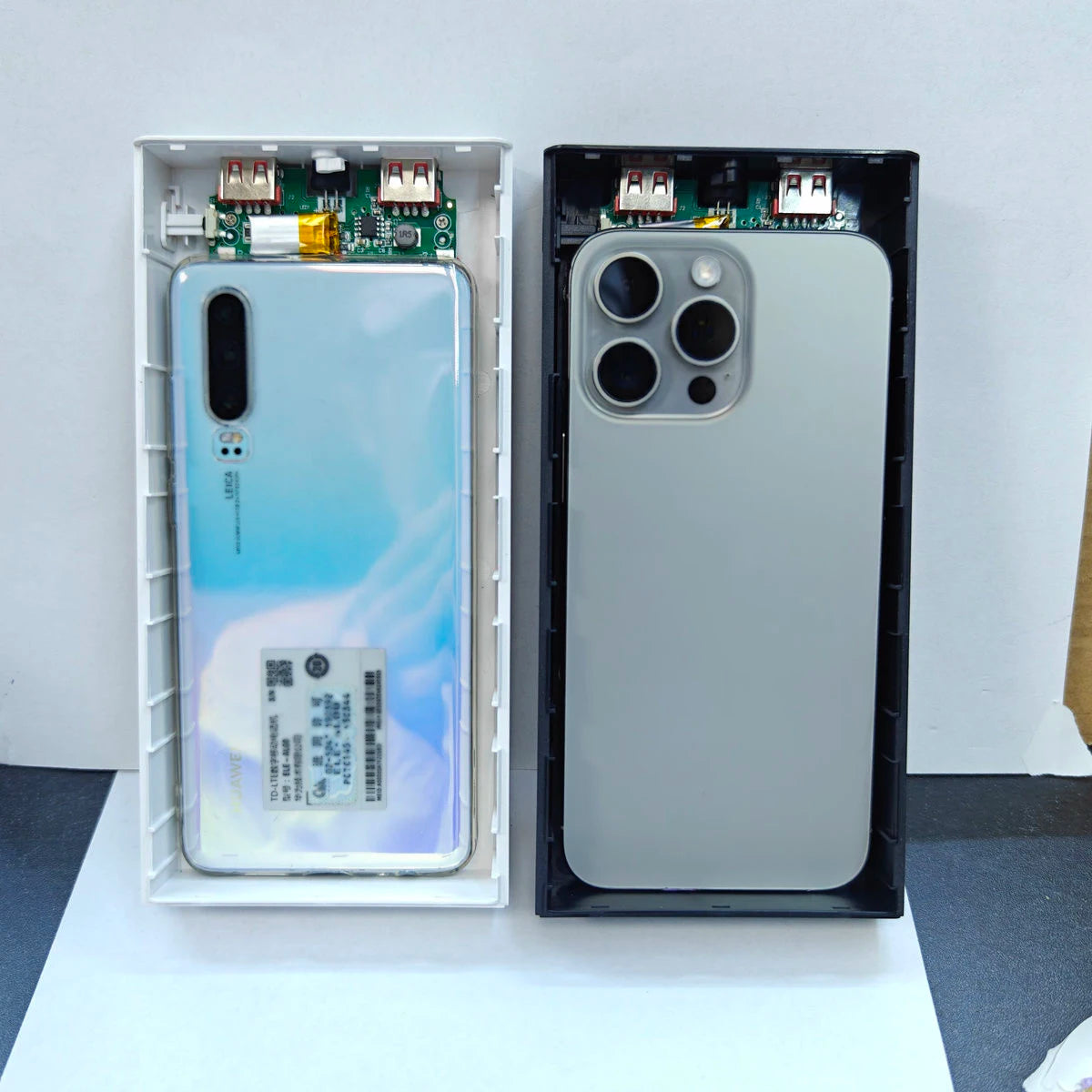 Batterie externe factice – Cachette secrète pour téléphone et argent