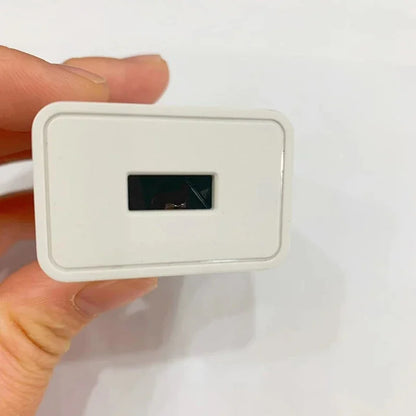 Faux chargeur cachette – rangement secret discret pour objets