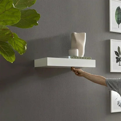 Étagère murale avec rangement secret en bois – déco et sécurité